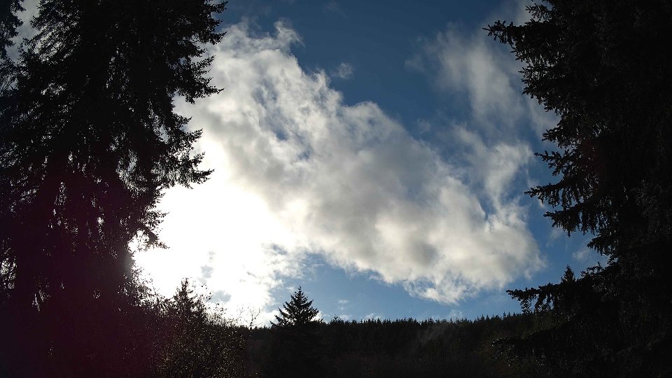 Pacific Northwest skyline timelapse on Dec 07, 2025 at 1:45 PM
