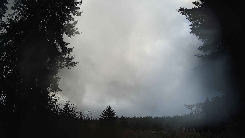 Pacific Northwest skyline timelapse on Dec 07, 2025 at 3:00 PM