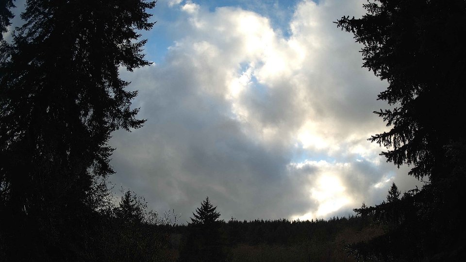 Pacific Northwest skyline timelapse on Dec 12, 2025 at 3:15 PM