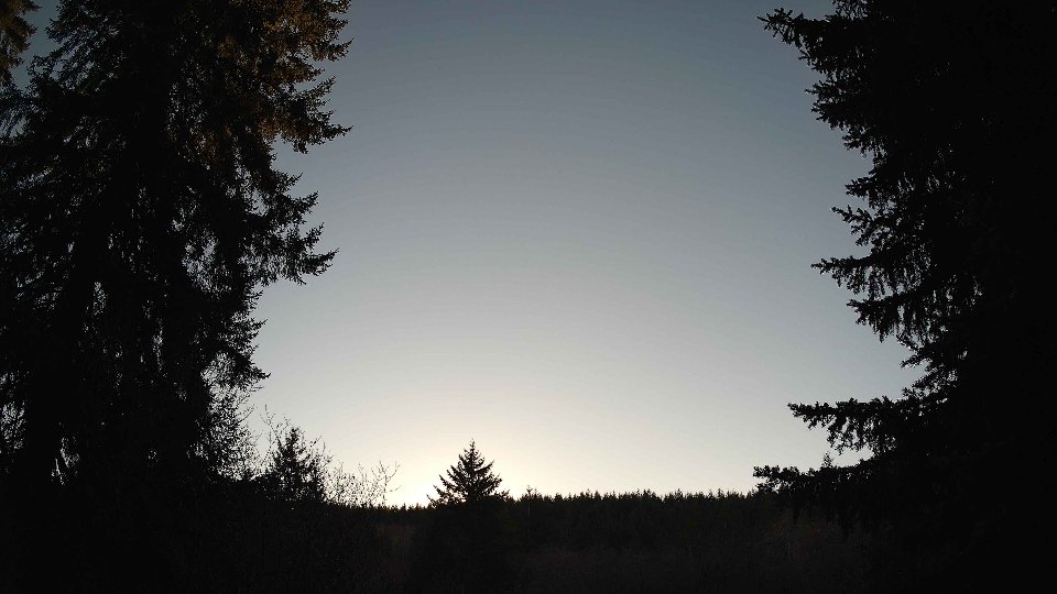 Pacific Northwest skyline timelapse frame from Jan 15th, 2026 at 3:00 PM