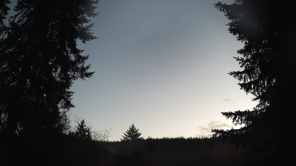 Pacific Northwest skyline timelapse frame from Mar 25th, 2026 at 7:30 PM