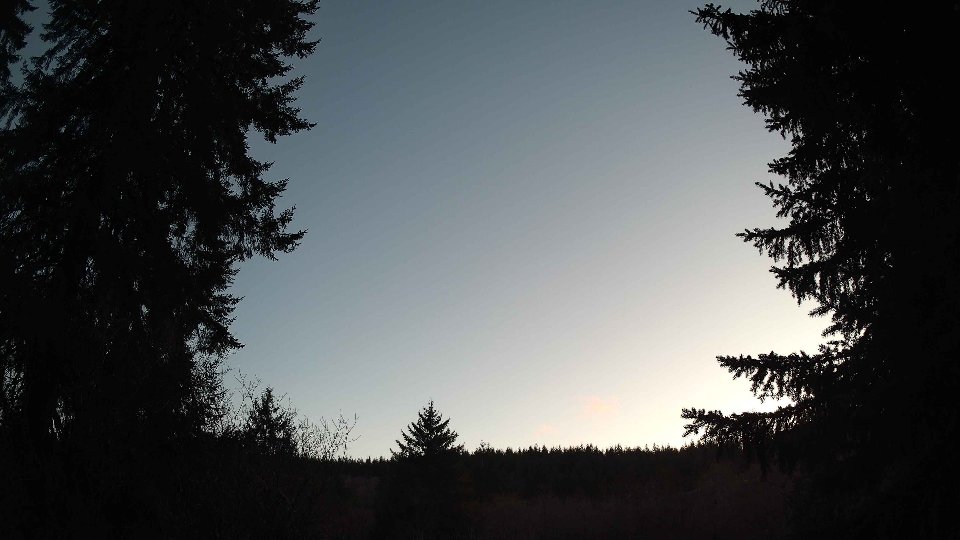 Pacific Northwest skyline timelapse frame from Mar 28th, 2026 at 7:45 PM