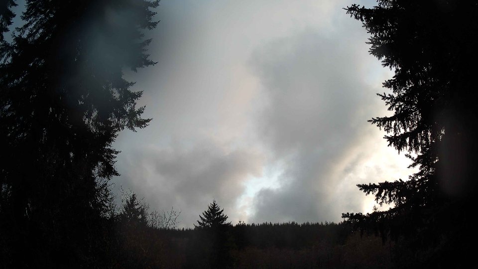Pacific Northwest skyline timelapse frame from Mar 29th, 2026 at 7:45 PM