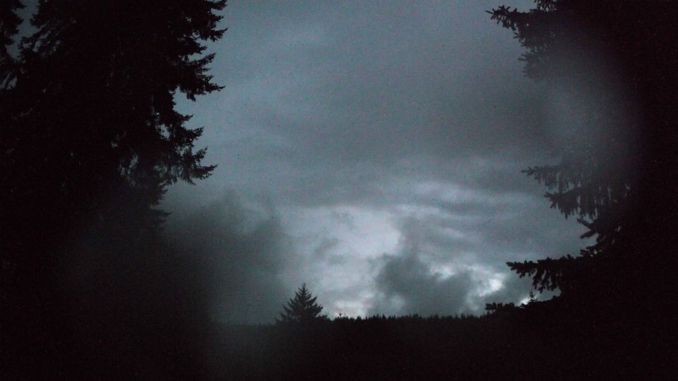 Pacific Northwest skyline timelapse on Apr 01, 2026 at 8:15 PM