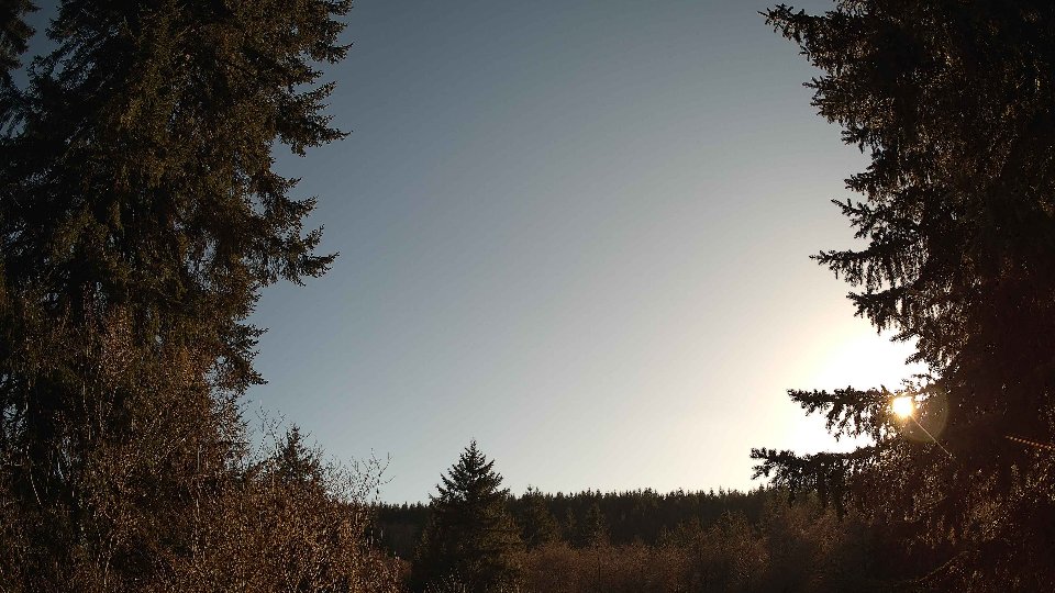 Pacific Northwest skyline timelapse frame from Apr 3rd, 2026 at 6:00 PM