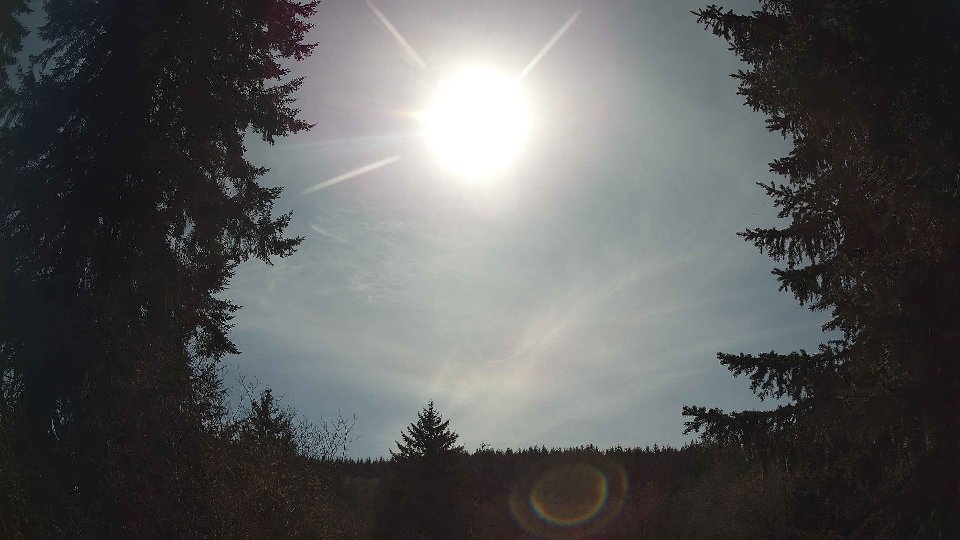 Pacific Northwest skyline timelapse frame from Apr 6th, 2026 at 3:30 PM
