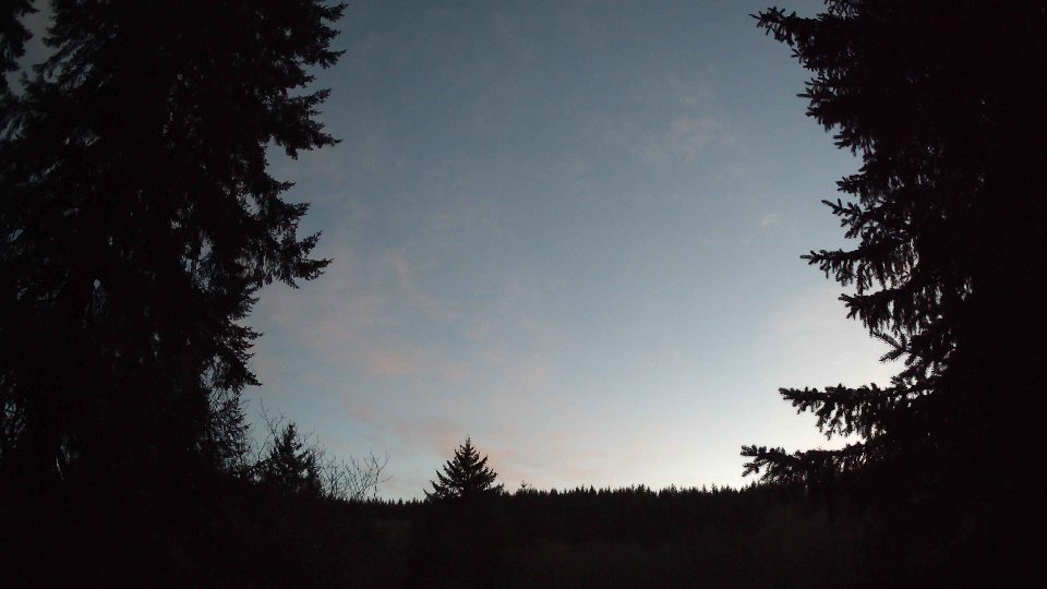 Pacific Northwest skyline timelapse frame from Apr 6th, 2026 at 8:15 PM