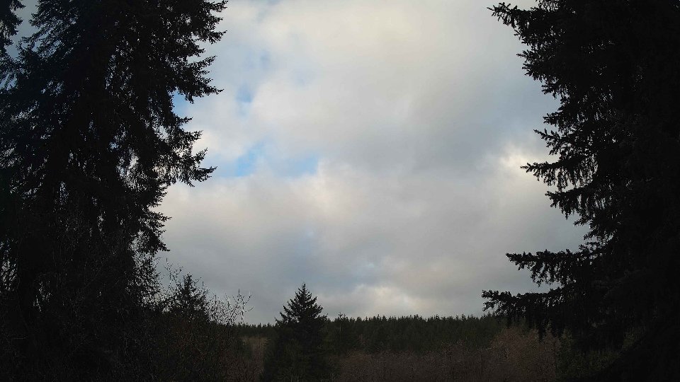 Pacific Northwest skyline timelapse frame from Apr 7th, 2026 at 7:30 AM