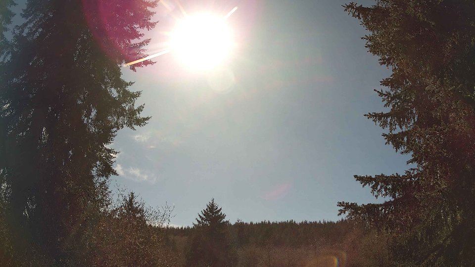 Pacific Northwest skyline timelapse frame from Apr 7th, 2026 at 3:00 PM