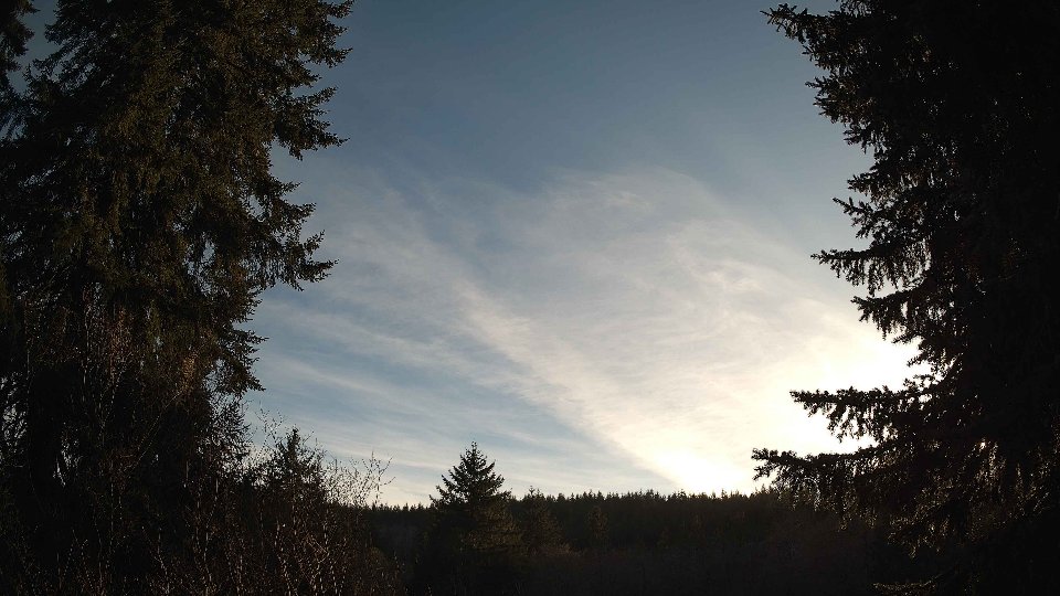 Pacific Northwest skyline timelapse frame from Apr 7th, 2026 at 6:30 PM