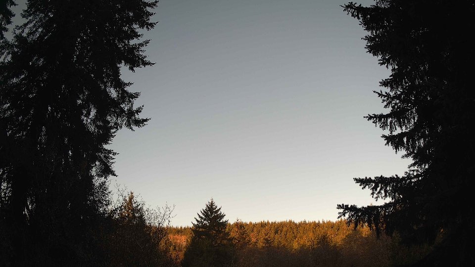 Pacific Northwest skyline timelapse frame from Apr 9th, 2026 at 7:15 AM