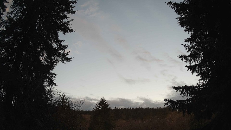 Pacific Northwest skyline timelapse frame from Apr 10th, 2026 at 7:00 AM