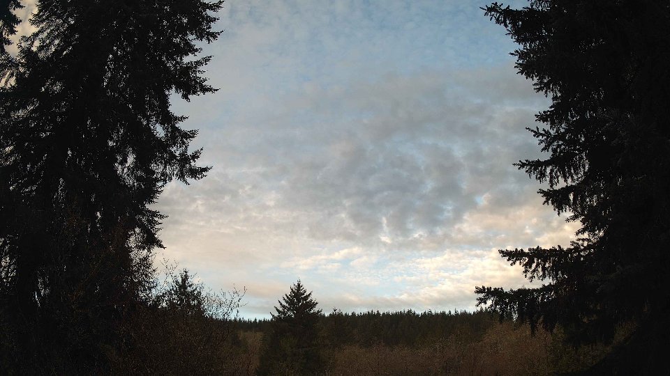 Pacific Northwest skyline timelapse frame from Apr 10th, 2026 at 7:45 AM