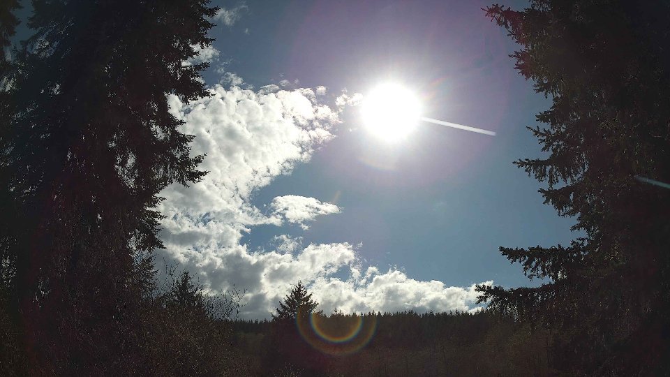 Pacific Northwest skyline timelapse frame from Apr 10th, 2026 at 4:00 PM