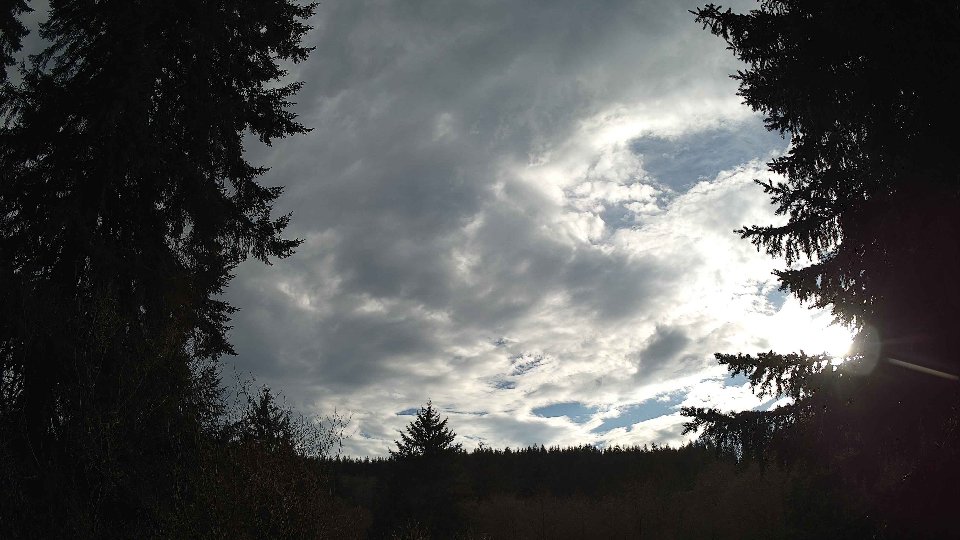 Pacific Northwest skyline timelapse frame from Apr 10th, 2026 at 6:00 PM