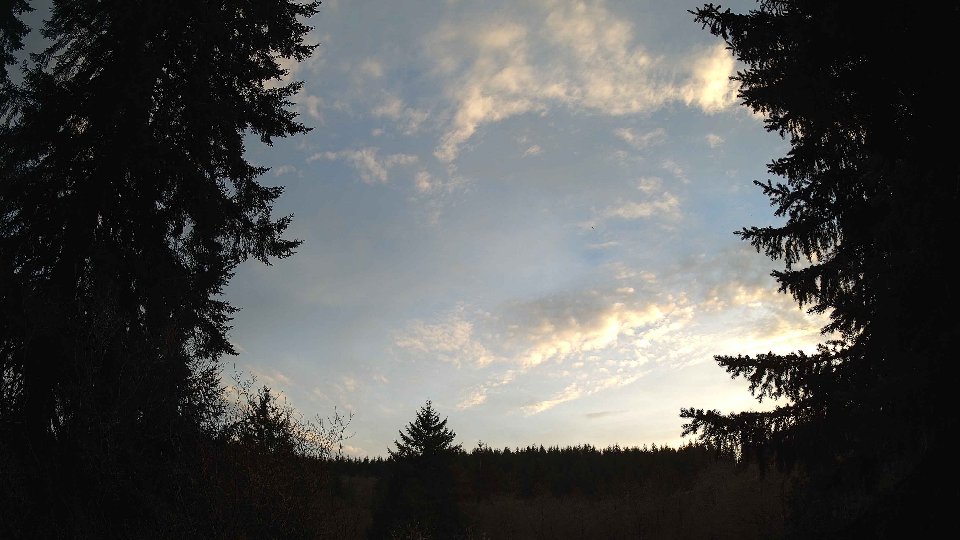 Pacific Northwest skyline timelapse frame from Apr 10th, 2026 at 7:30 PM
