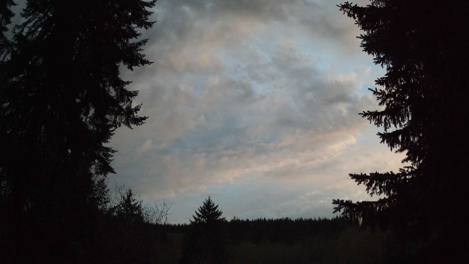 Pacific Northwest skyline timelapse frame from Apr 10th, 2026 at 8:15 PM
