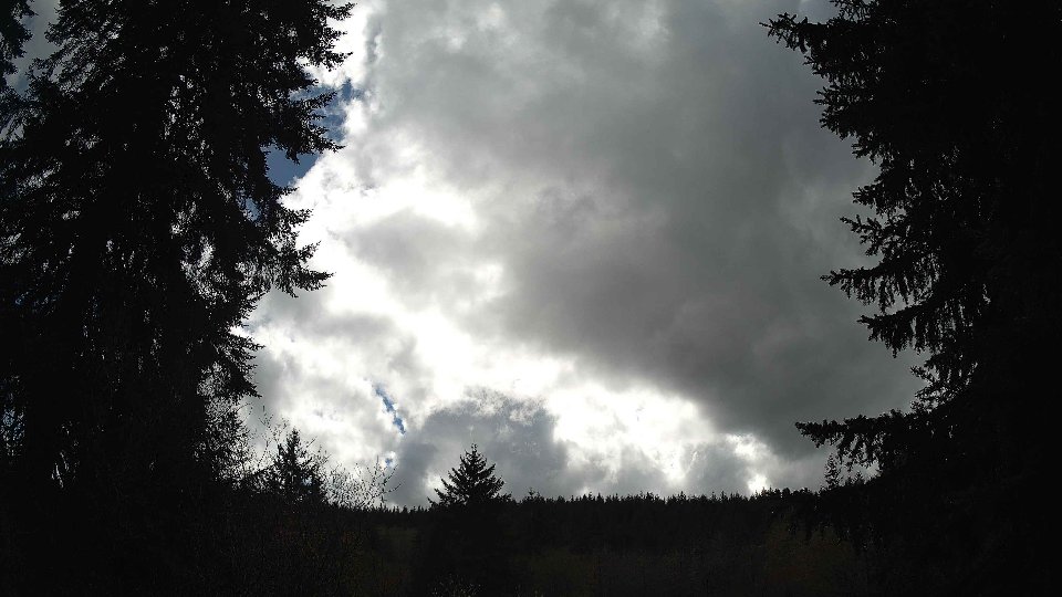 Pacific Northwest skyline timelapse frame from Apr 11th, 2026 at 3:30 PM