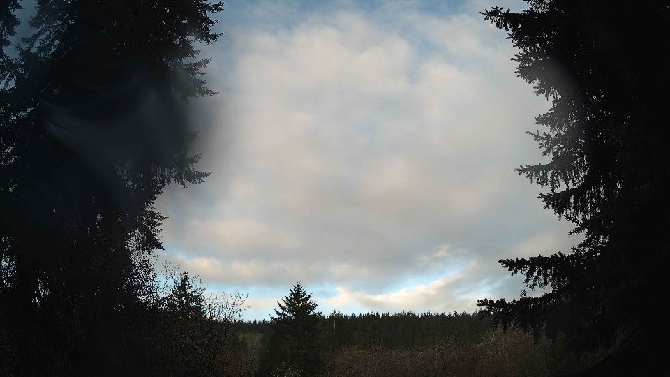Pacific Northwest skyline timelapse frame from Apr 13th, 2026 at 7:15 AM