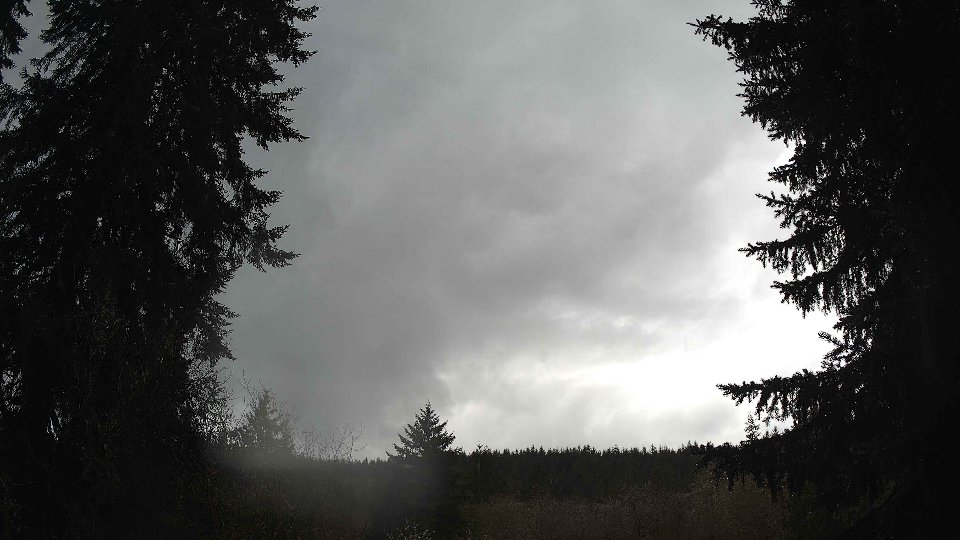 Pacific Northwest skyline timelapse frame from Apr 13th, 2026 at 3:15 PM