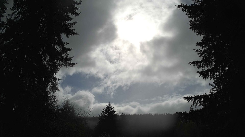 Pacific Northwest skyline timelapse frame from Apr 13th, 2026 at 3:45 PM