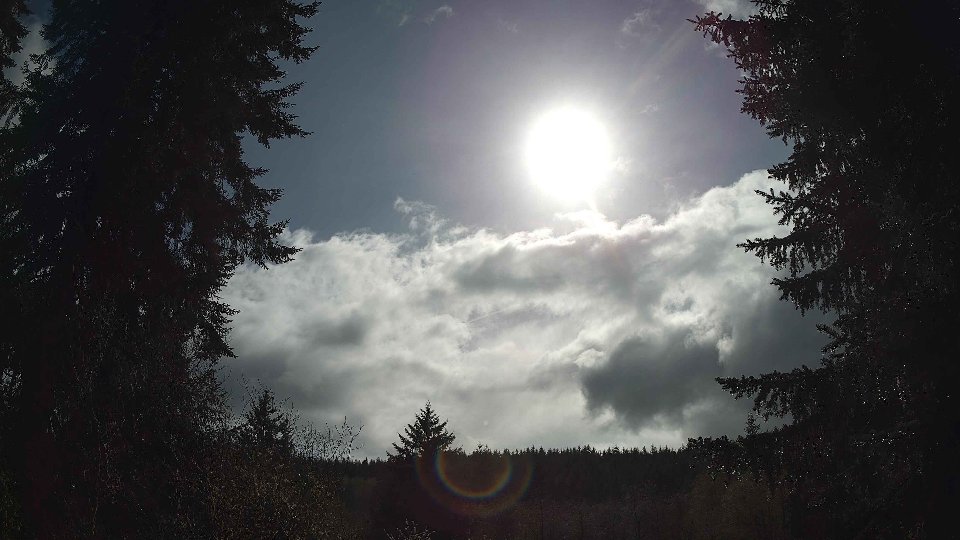 Pacific Northwest skyline timelapse frame from Apr 13th, 2026 at 4:00 PM