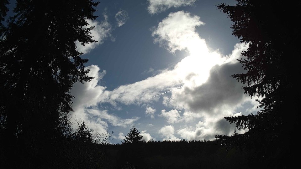 Pacific Northwest skyline timelapse frame from Apr 13th, 2026 at 4:30 PM