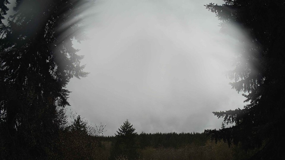 Pacific Northwest skyline timelapse frame from Apr 14th, 2026 at 1:00 PM