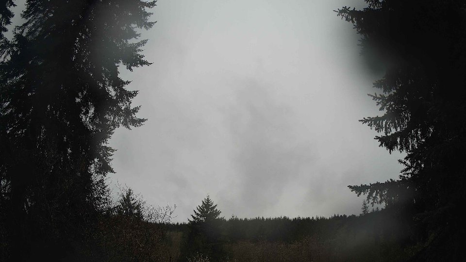 Pacific Northwest skyline timelapse frame from Apr 14th, 2026 at 4:00 PM