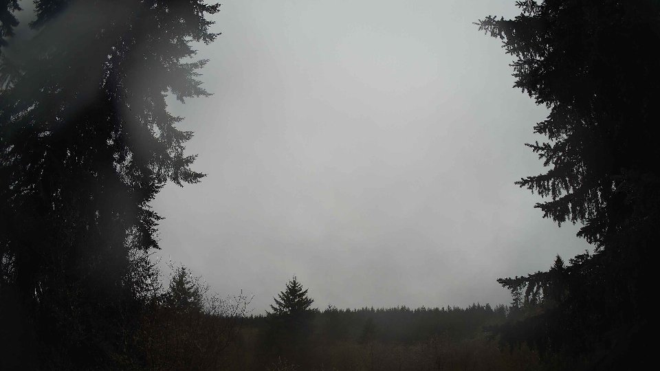 Pacific Northwest skyline timelapse frame from Apr 14th, 2026 at 7:45 PM