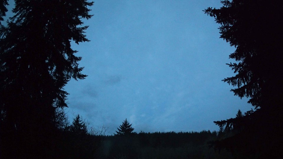 Pacific Northwest skyline timelapse frame from Apr 15th, 2026 at 6:00 AM