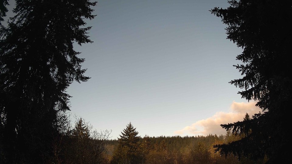 Pacific Northwest skyline timelapse frame from Apr 15th, 2026 at 7:45 AM