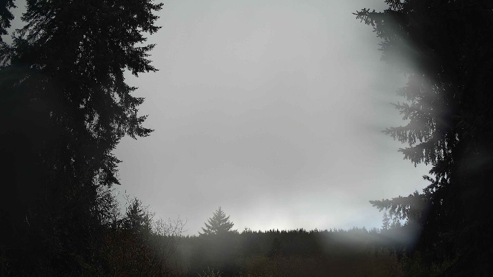 Pacific Northwest skyline timelapse frame from Apr 15th, 2026 at 12:00 PM