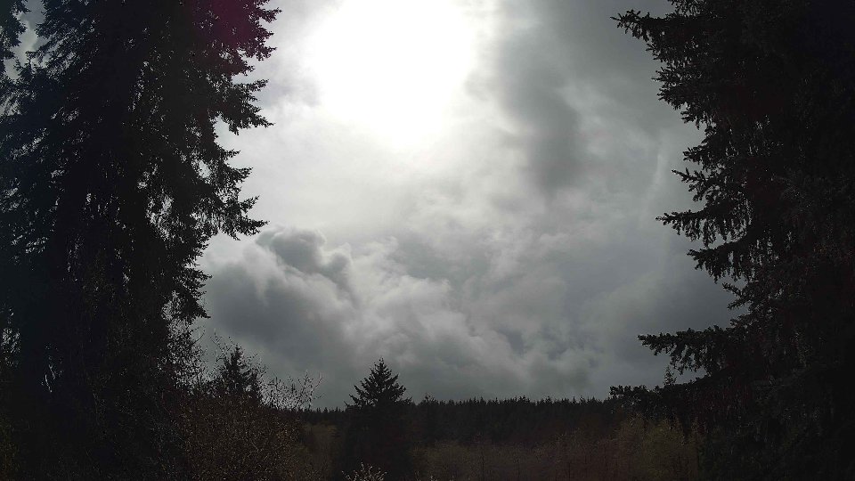 Pacific Northwest skyline timelapse frame from Apr 15th, 2026 at 3:00 PM
