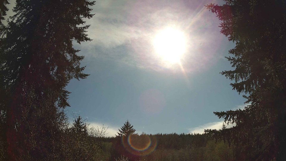 Pacific Northwest skyline timelapse frame from Apr 15th, 2026 at 4:00 PM