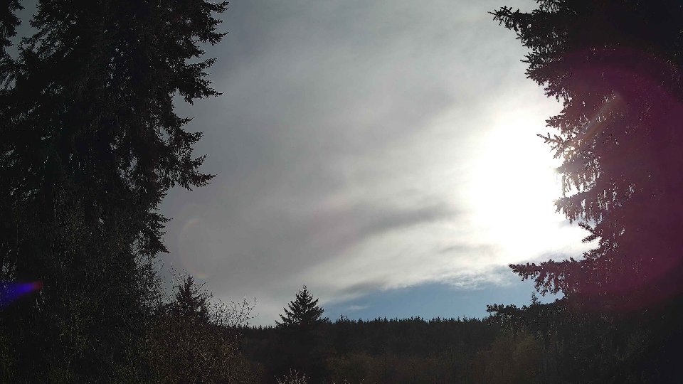 Pacific Northwest skyline timelapse frame from Apr 15th, 2026 at 5:15 PM