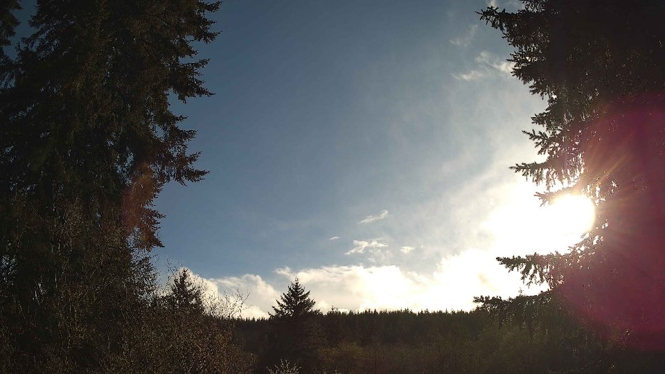 Pacific Northwest skyline timelapse frame from Apr 15th, 2026 at 5:45 PM