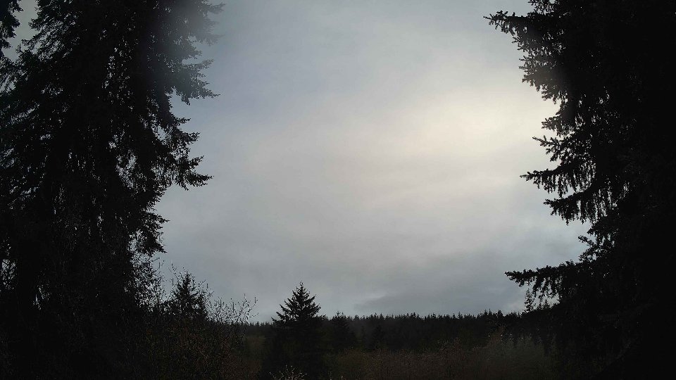 Pacific Northwest skyline timelapse frame from Apr 15th, 2026 at 7:15 PM