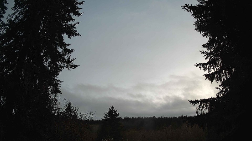 Pacific Northwest skyline timelapse frame from Apr 15th, 2026 at 8:00 PM