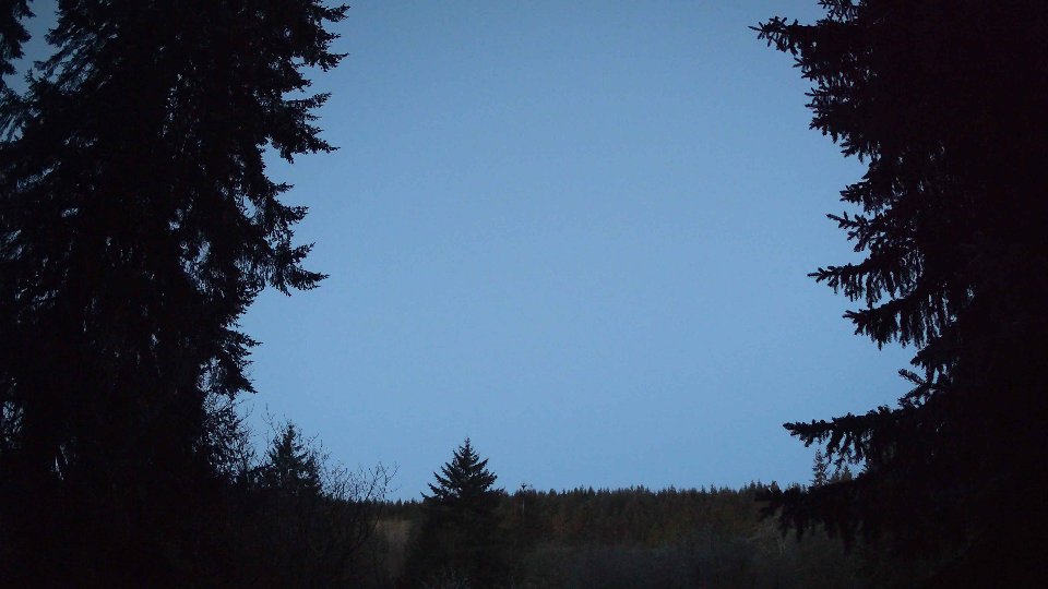 Pacific Northwest skyline timelapse frame from Apr 16th, 2026 at 6:00 AM