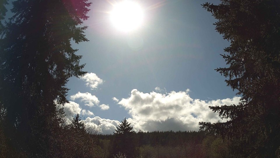 Pacific Northwest skyline timelapse frame from Apr 16th, 2026 at 3:00 PM