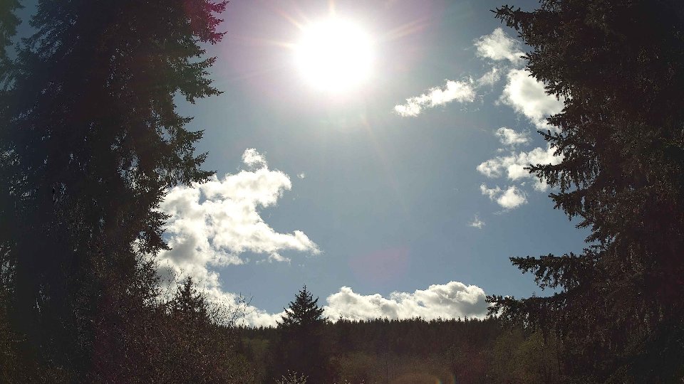 Pacific Northwest skyline timelapse frame from Apr 16th, 2026 at 3:15 PM