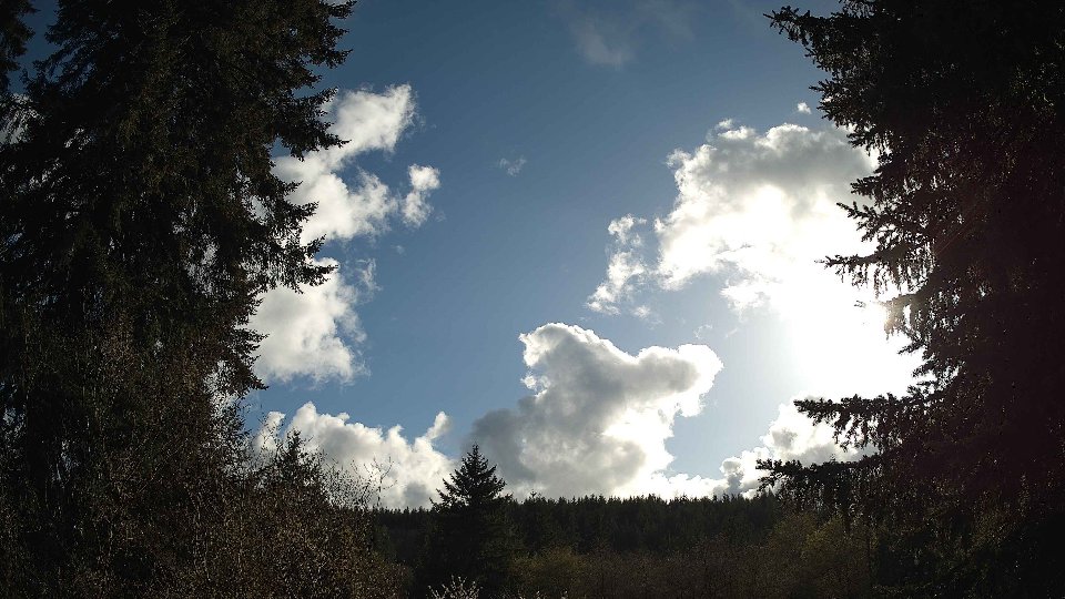 Pacific Northwest skyline timelapse frame from Apr 16th, 2026 at 5:30 PM