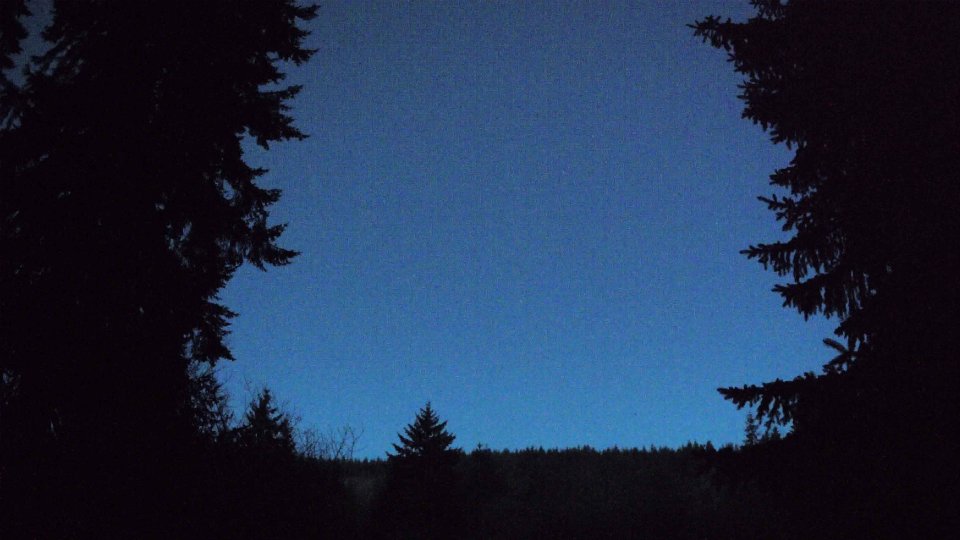 Pacific Northwest skyline timelapse frame from Apr 16th, 2026 at 5:47 AM
