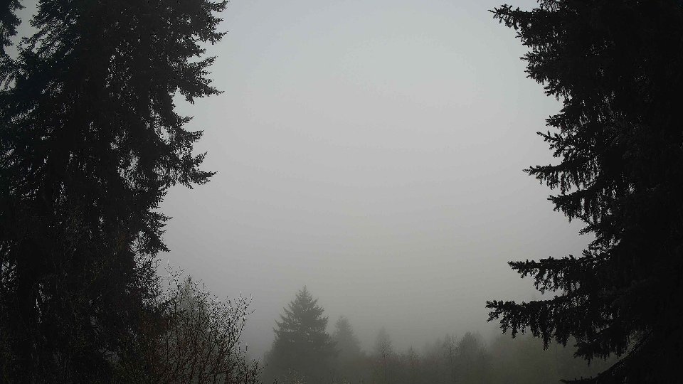Pacific Northwest skyline timelapse frame from Apr 17th, 2026 at 8:15 AM
