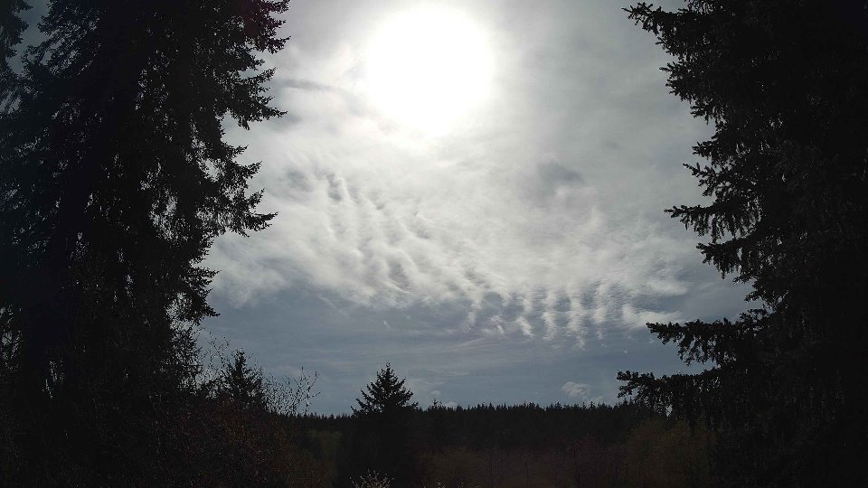 Pacific Northwest skyline timelapse frame from Apr 17th, 2026 at 3:15 PM