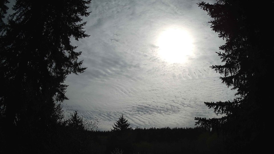 Pacific Northwest skyline timelapse frame from Apr 17th, 2026 at 4:15 PM
