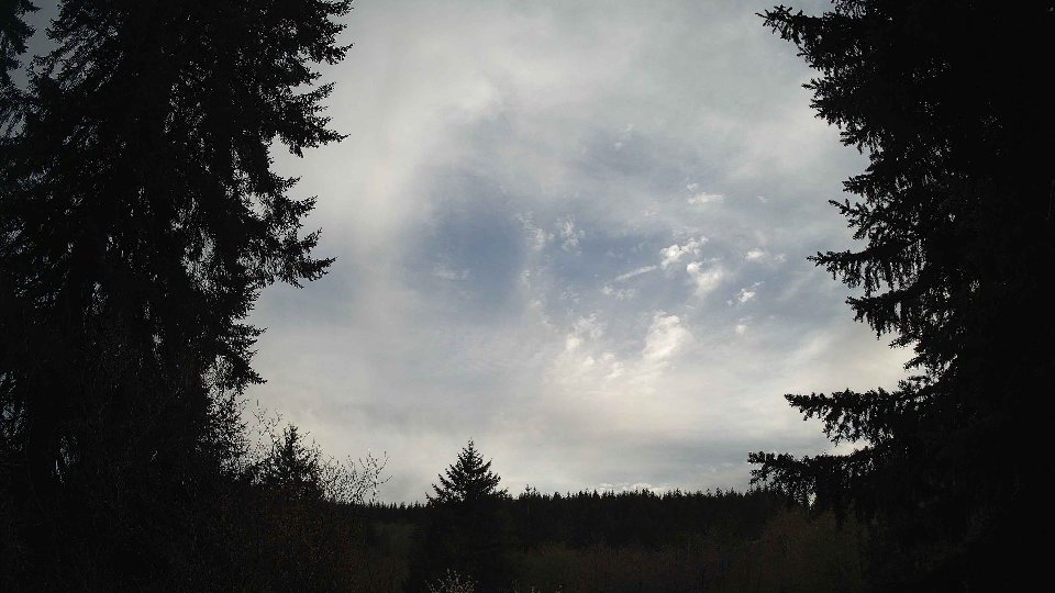 Pacific Northwest skyline timelapse frame from Apr 17th, 2026 at 7:00 PM