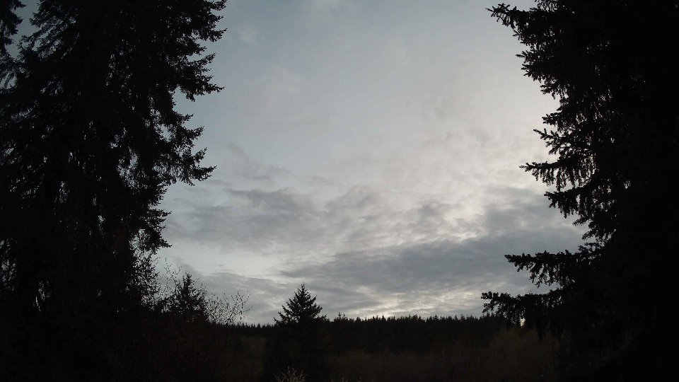 Pacific Northwest skyline timelapse frame from Apr 17th, 2026 at 8:15 PM