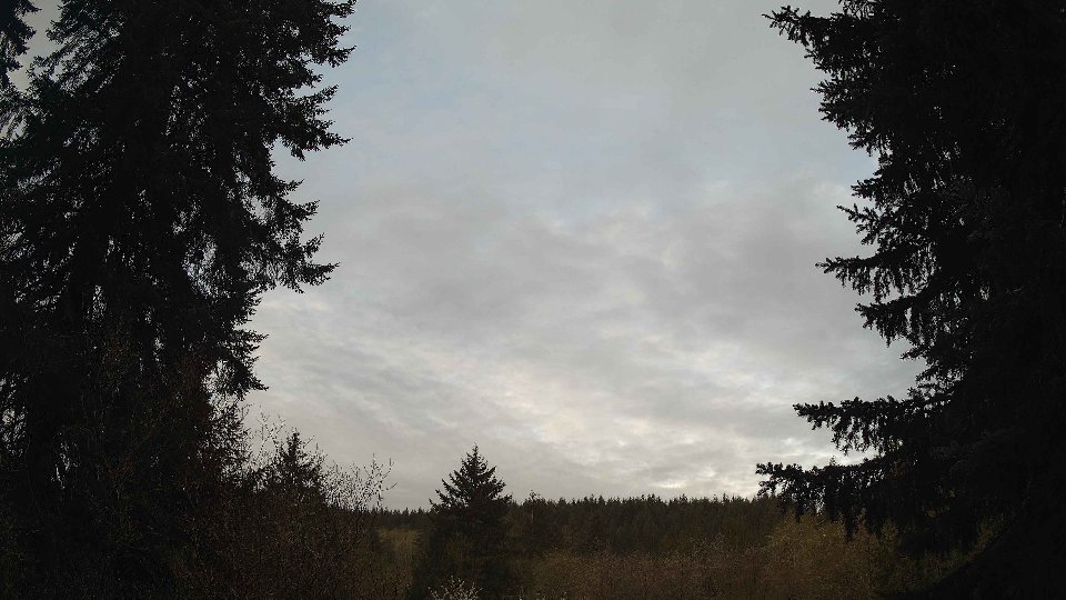 Pacific Northwest skyline timelapse frame from Apr 18th, 2026 at 7:00 AM